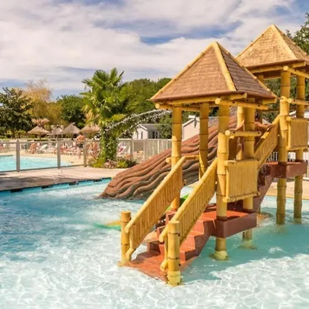 캠프장 Mobil-home 6 Places